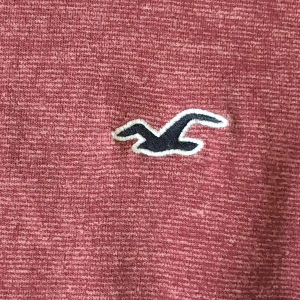 Hollister Men's Like New Long Sleeve - Picture 2 of 5